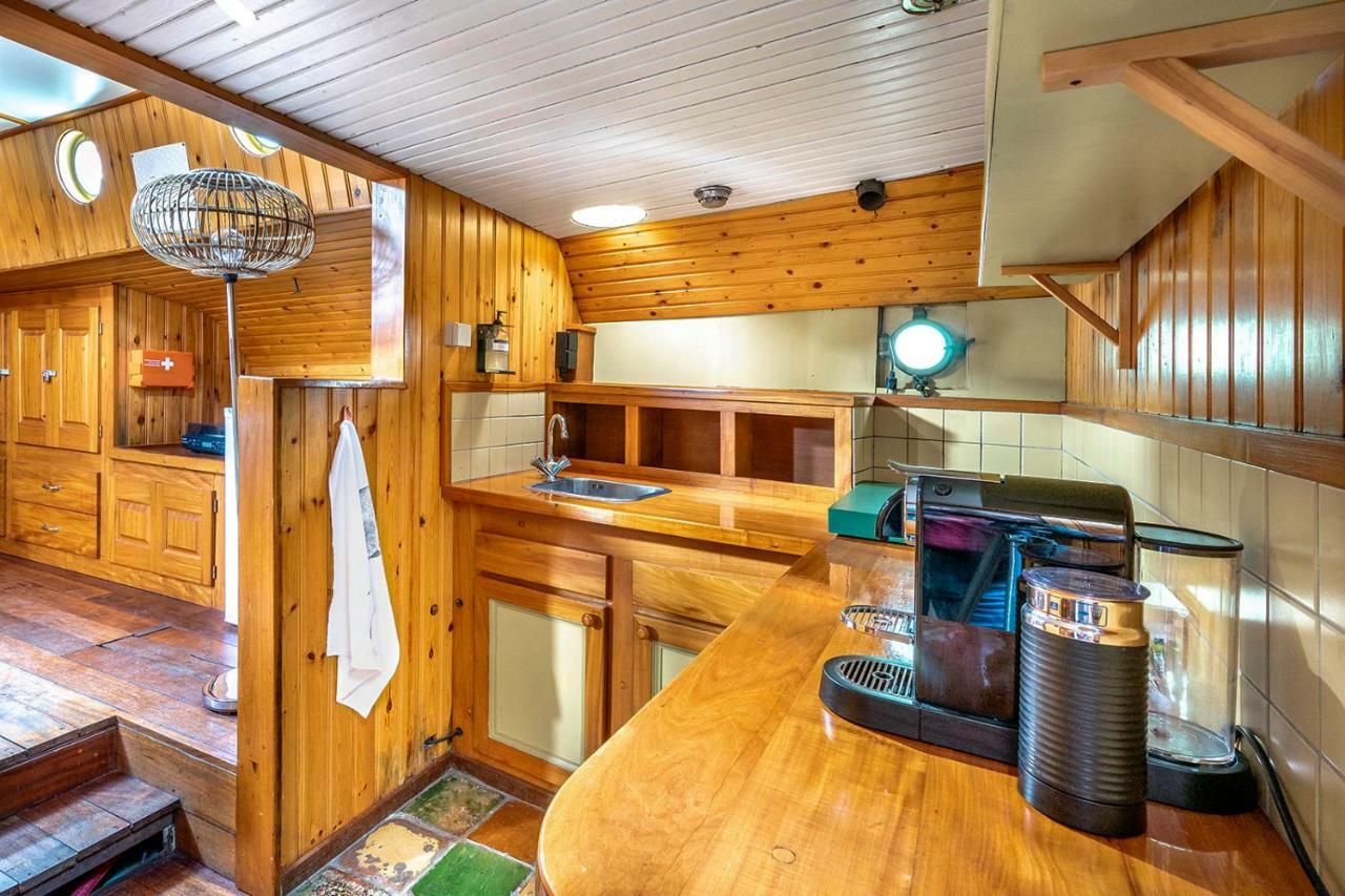 Asile Flottant Otel Amsterdam Dış mekan fotoğraf